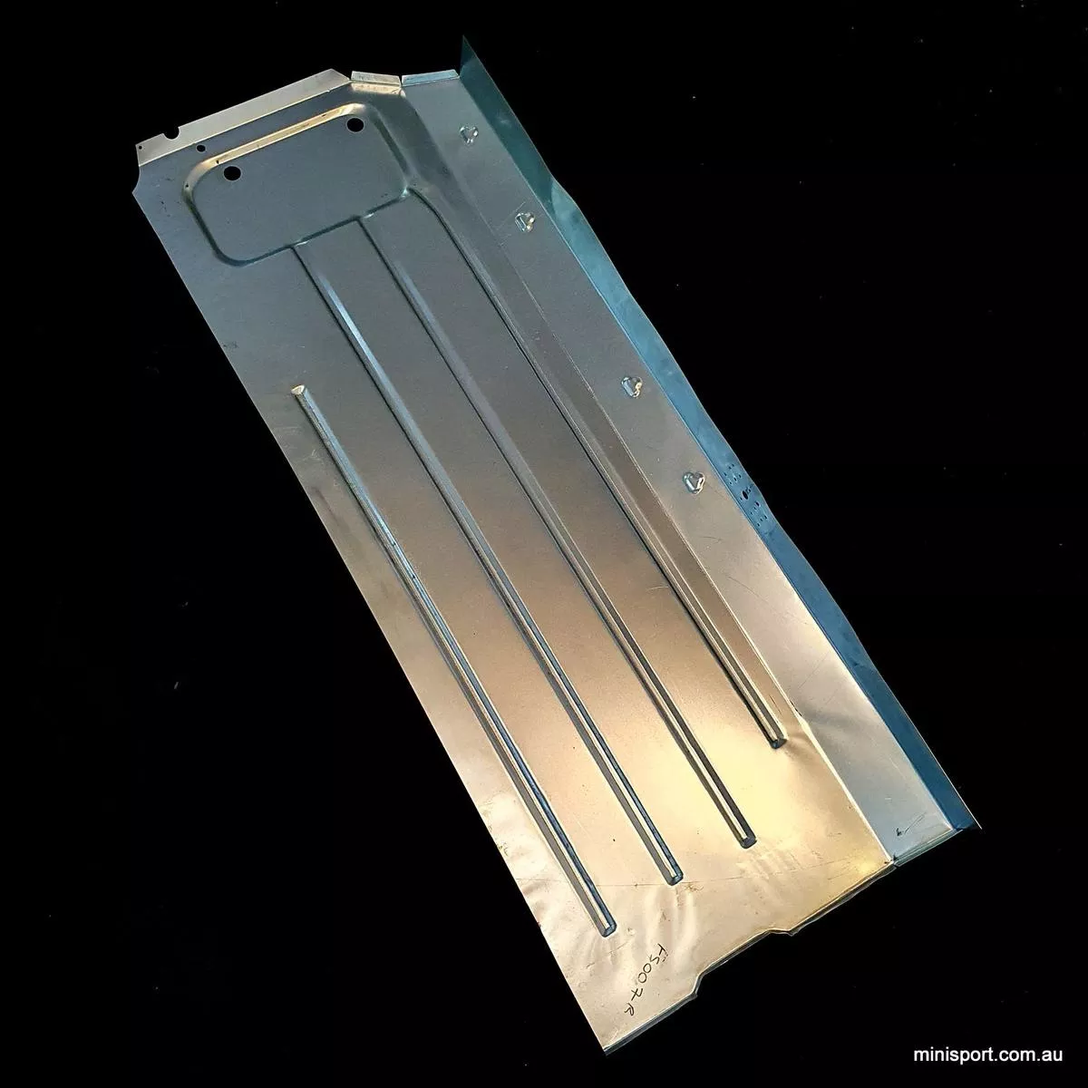 MINI VAN FLOOR PAN FRONT TO REAR R/H (VAN/ESTATE/PICKUP)